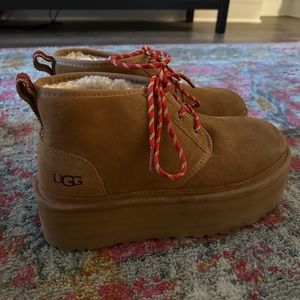 Platform Chestnut UGGS